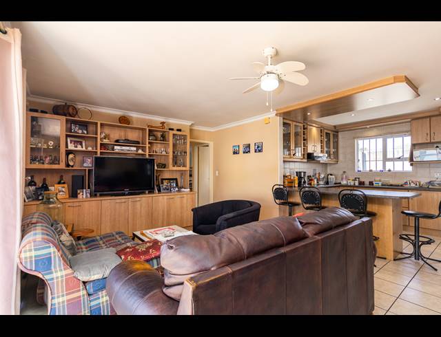 3 BEDROOM FREESTANDING FOR SALE IN PARKLANDS